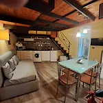Apartment Guide Tour Naples