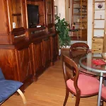 Apartment Guide Tour