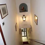 Apartment Guide Tour *