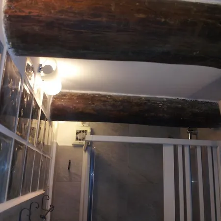 Apartament Guide Tour Neapol