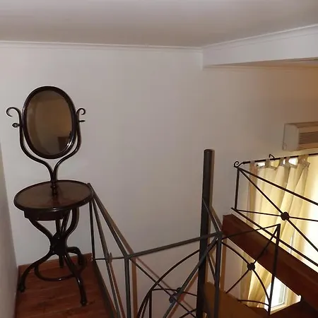 Guide Tour شقة نابولي